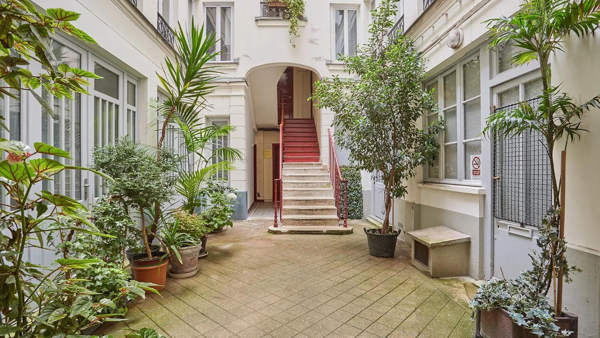 Charming Center Of By Prestige * Paris